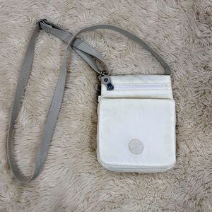 Small Kipling crossbody